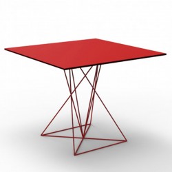 Tabelle FAZ Vondom Edelstahl rote 100x100xH72