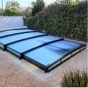 Pool Enclosure Low Telescopic Shelter Tapia pronto per l'installazione per piscina 900 x 450